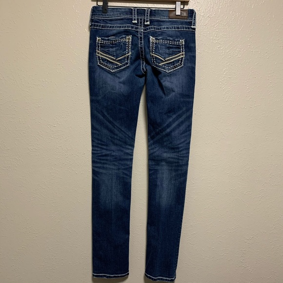 BKE Stella medium wash distressed skinny jeans - Picture 2 of 6